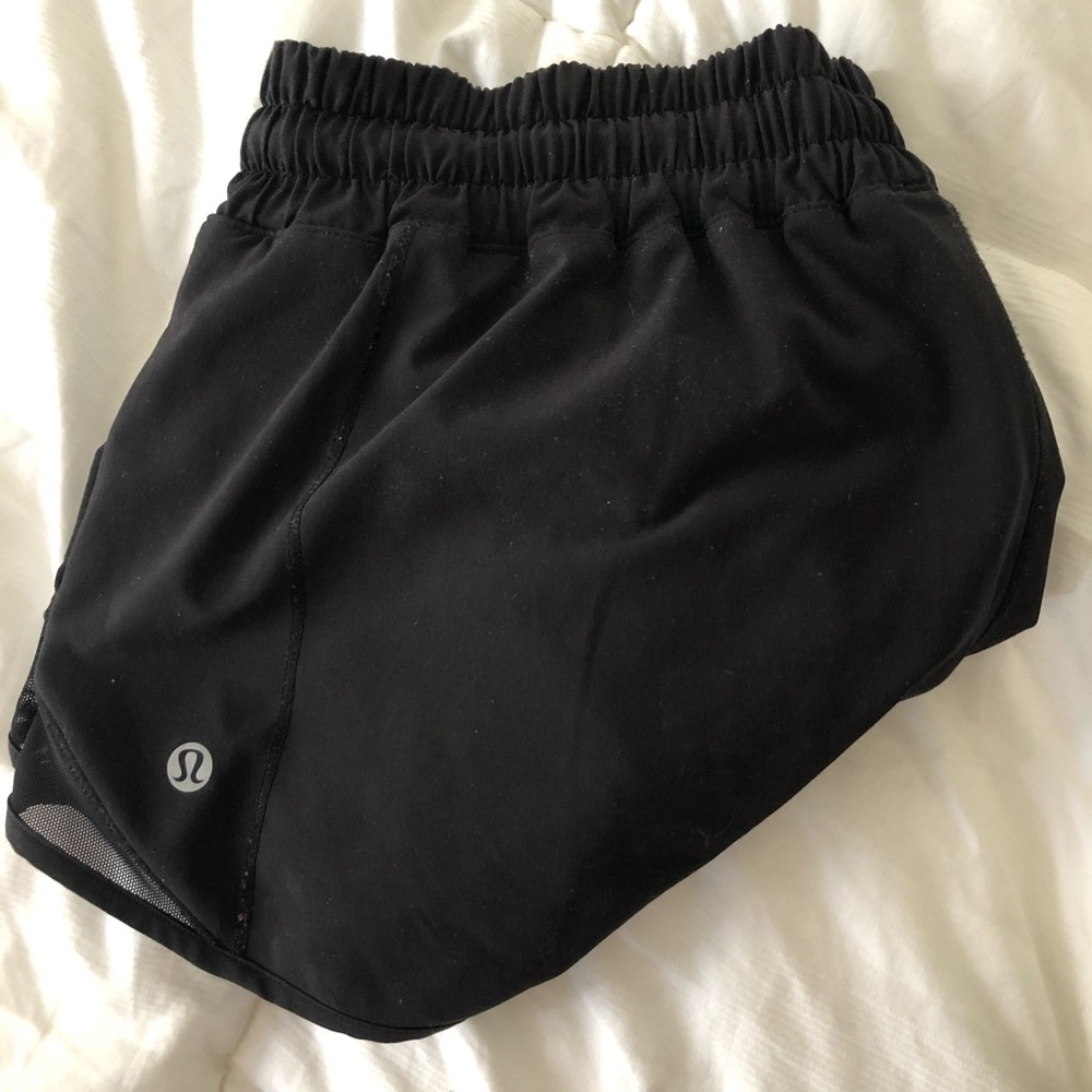 lululemon Women’s Hotty Hot Short 2.5